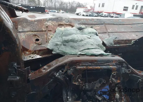 2013 Ford Police Interceptor из США, поврежденный, VIN 1FM5K8AR5DGB29839